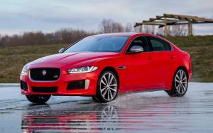 Jaguar XE 300 Sport 2018 года (WW)